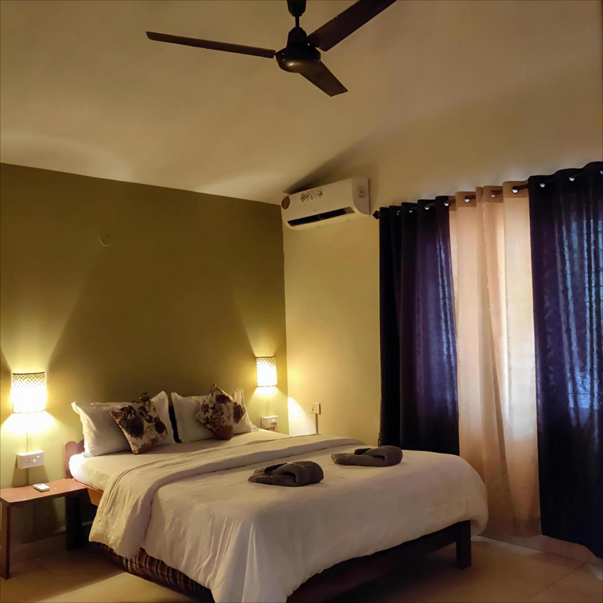 Ocean Walk Apartments 2Bhk Calangute Exteriör bild